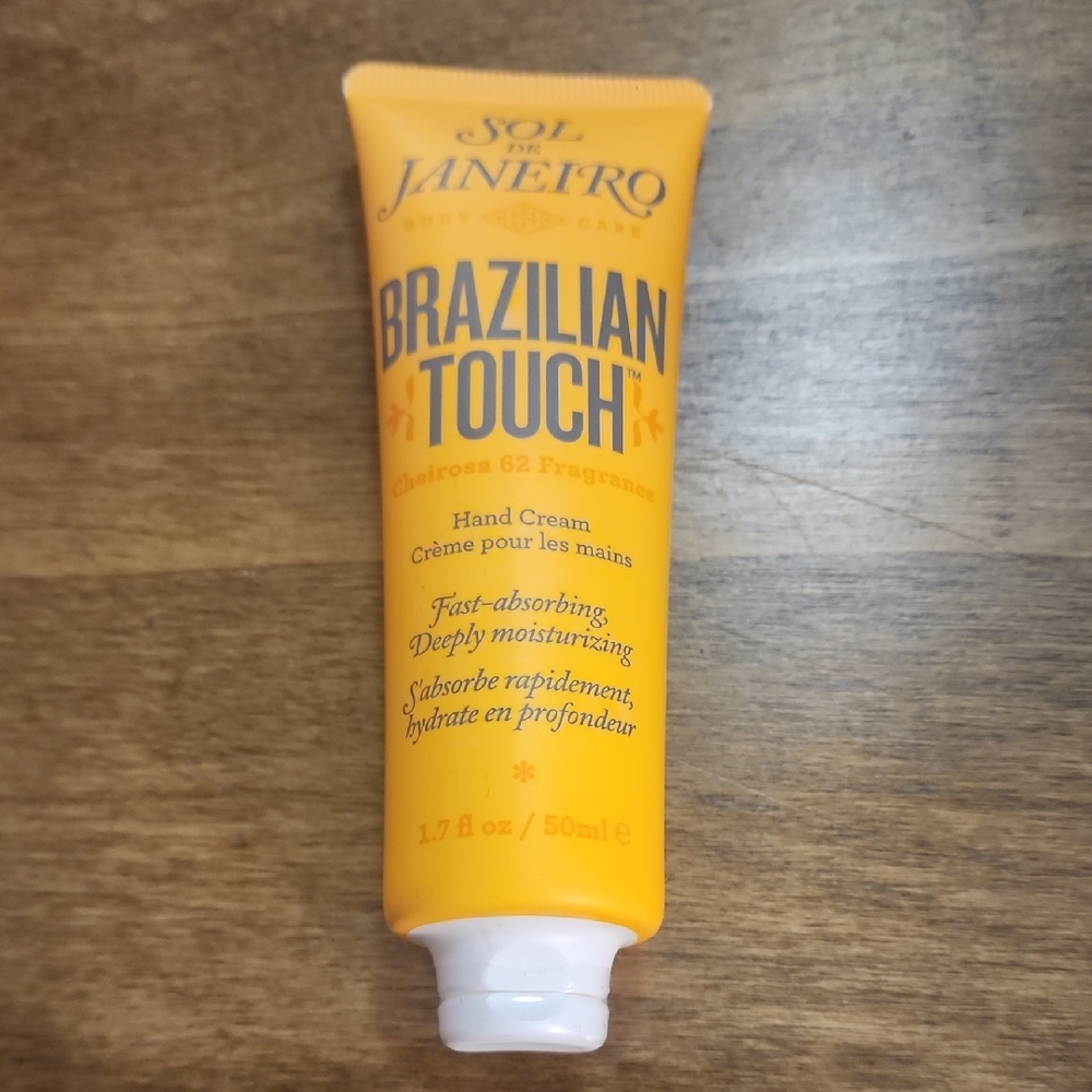 Sol de Janeiro Brazilian Touch Hand Cream in Vibrant Yellow
